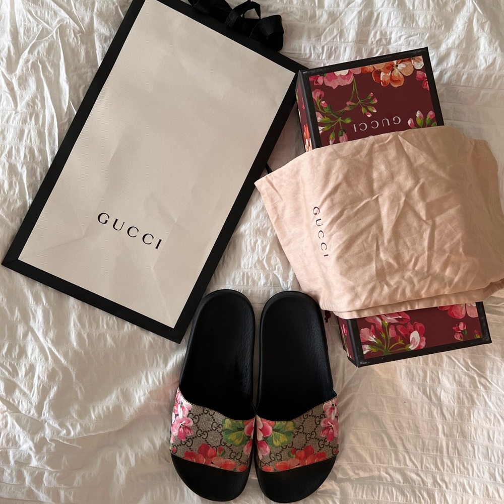 GUCCI Cherry Blossom Slides